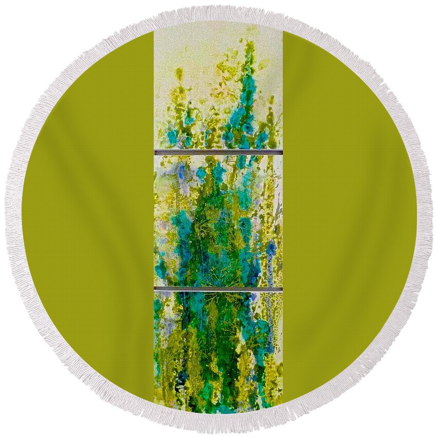 Floral Round Beach Towel featuring the painting Glimpse of Spring by Carolyn Rosenberger