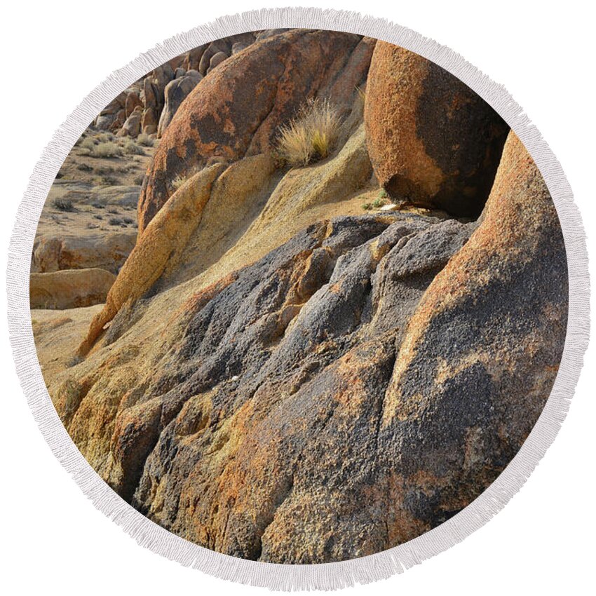 Alabama Hills Round Beach Towel featuring the photograph Golden Boulders in Alabama Hills by Ray Mathis