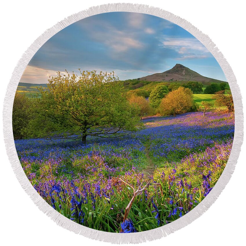 Mtphotography Round Beach Towel featuring the photograph Golden hour at Roseberry Topping by Mariusz Talarek