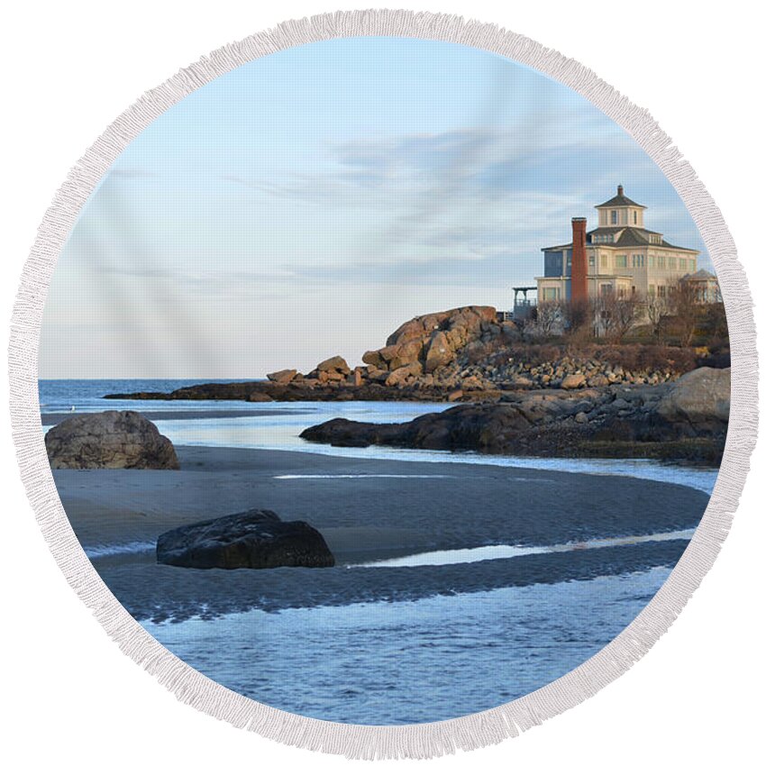 Good Harbor Round Beach Towel featuring the photograph Good Harbor Beach Mansion by Toby McGuire