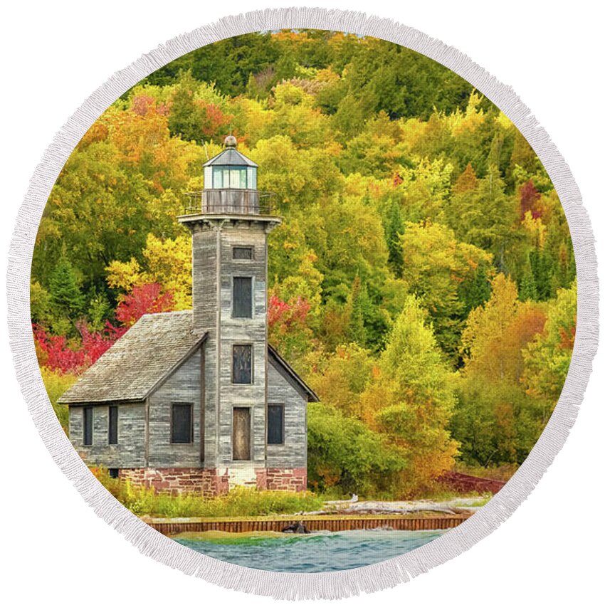 Autumn Round Beach Towel featuring the photograph Grand Island East Channel Light by Sylvia J Zarco