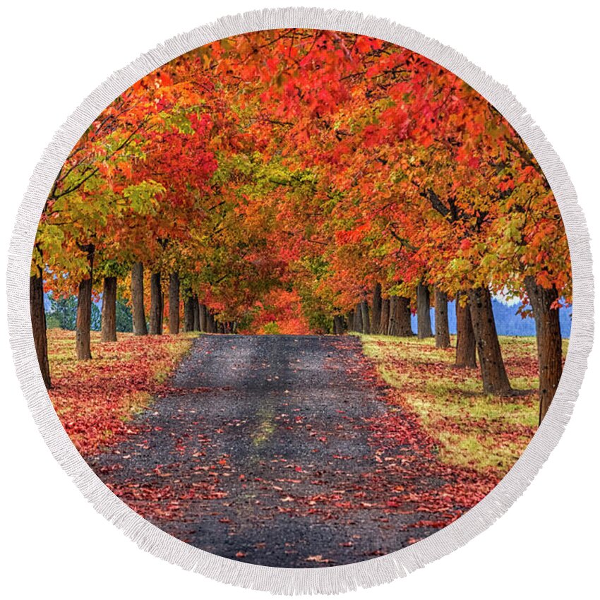 Greenbluff Round Beach Towel featuring the photograph Greenbluff Autumn by Mark Kiver