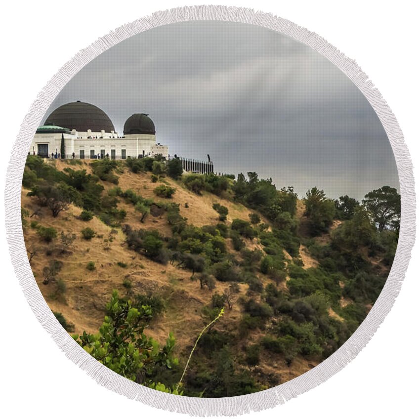 Southern California Round Beach Towel featuring the photograph Griffith Park Observatory by Ed Clark