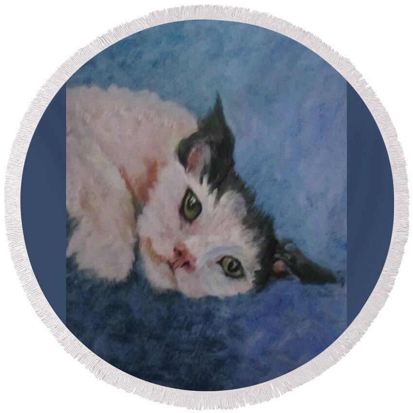 Cat Round Beach Towel featuring the painting Hattie Smith by Barbara O'Toole