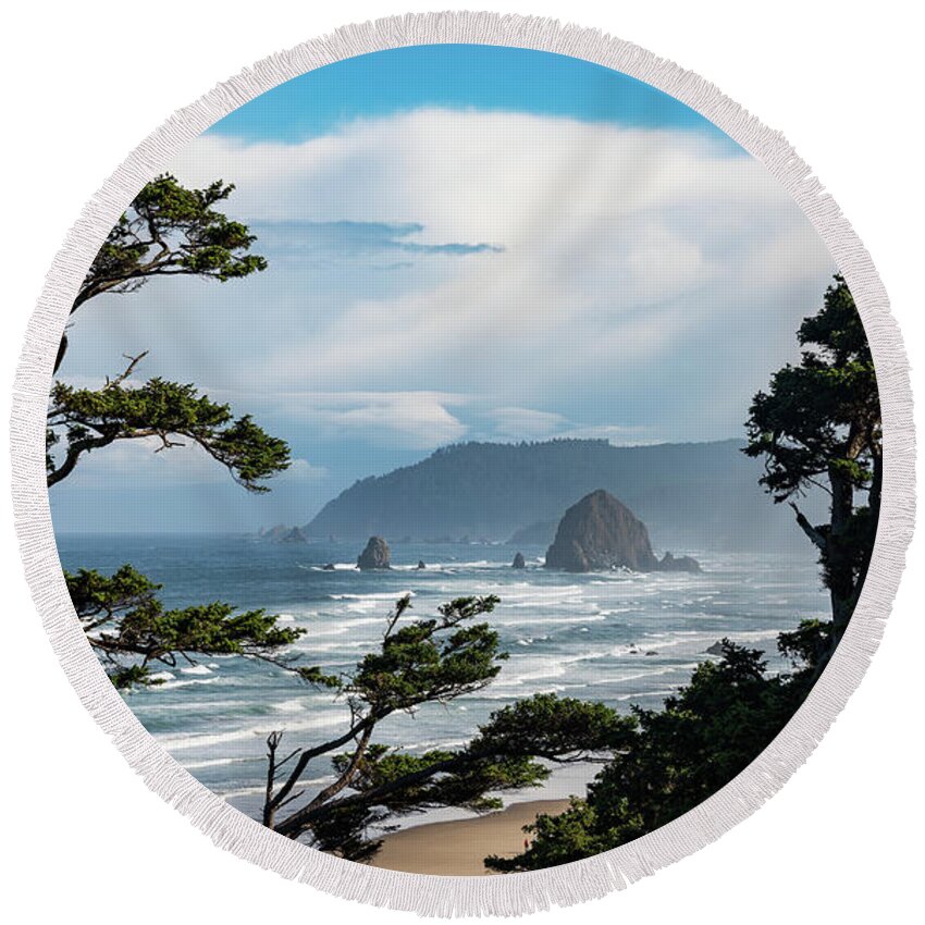 Cannon Beach Round Beach Towel featuring the photograph Haystack Views by Darren White
