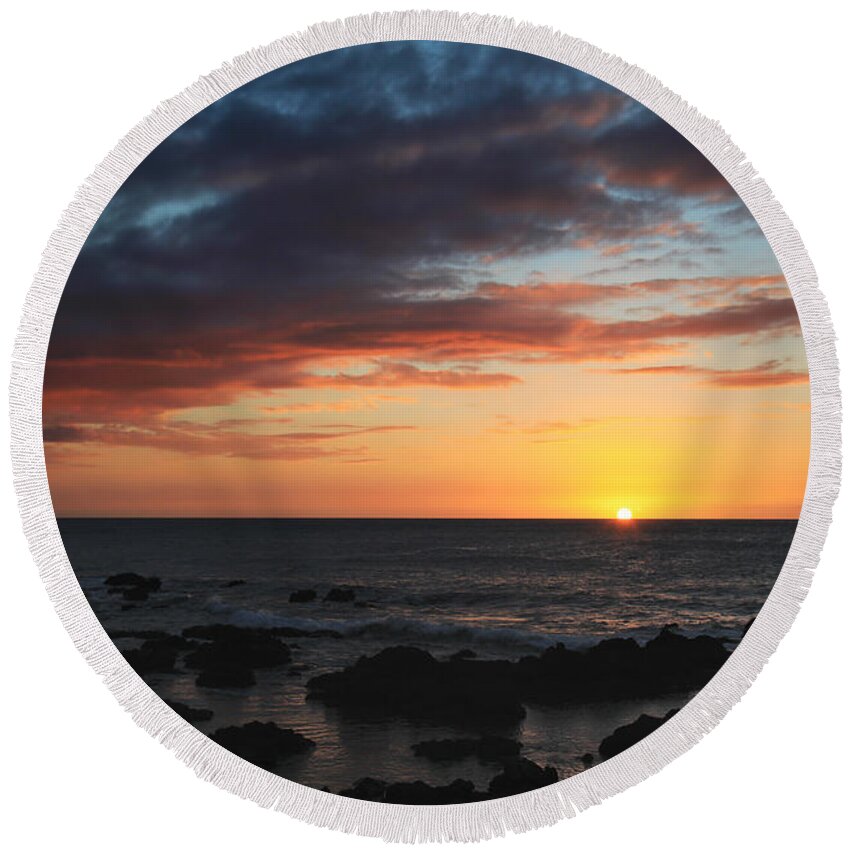 Hilton Waikoloa Village Round Beach Towel featuring the photograph How Bittersweet This Love by Laurie Search