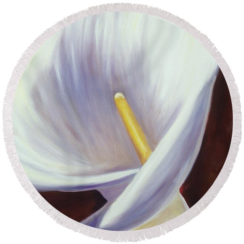 Calla Lily Round Beach Towel featuring the painting Huey by Shannon Grissom