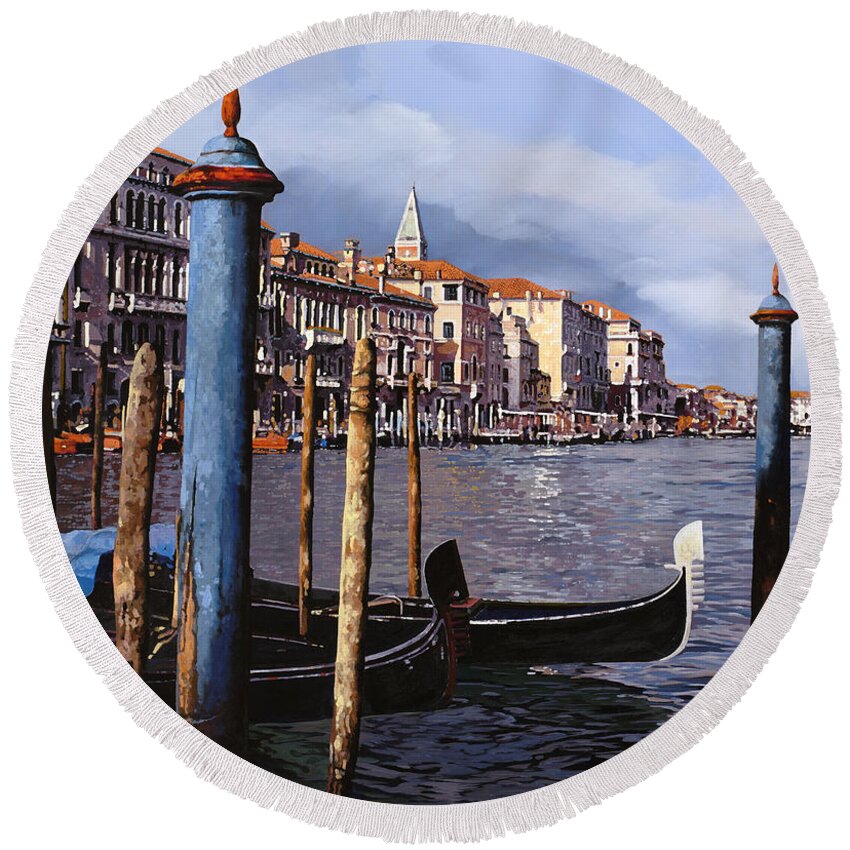 Venice Round Beach Towel featuring the painting I Pali Blu Sul Canal Grande by Guido Borelli