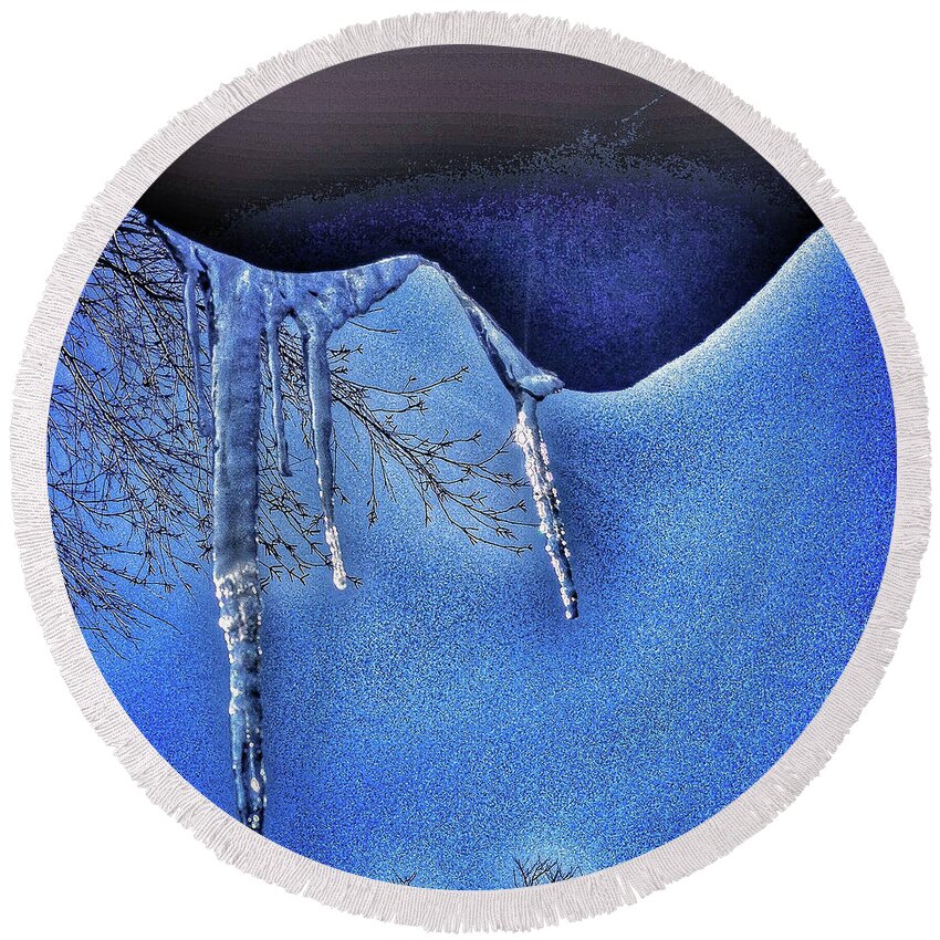 Ice Round Beach Towel featuring the photograph Icicles by Barry Bohn
