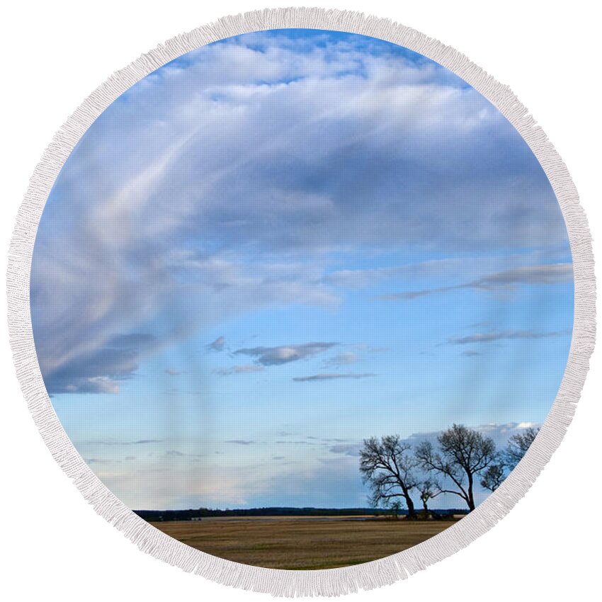 Cloud Round Beach Towel featuring the photograph In My Dreams by Sandra Parlow