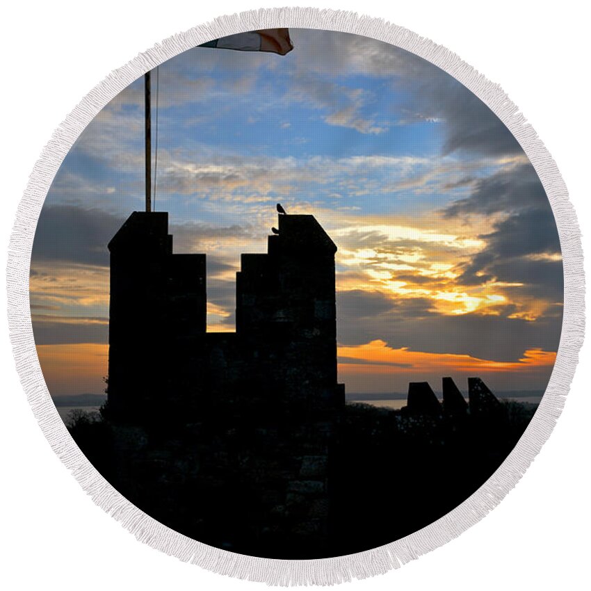 Lawrence Round Beach Towel featuring the photograph Irish Sunset Over Ramparts 1 by Lawrence Boothby