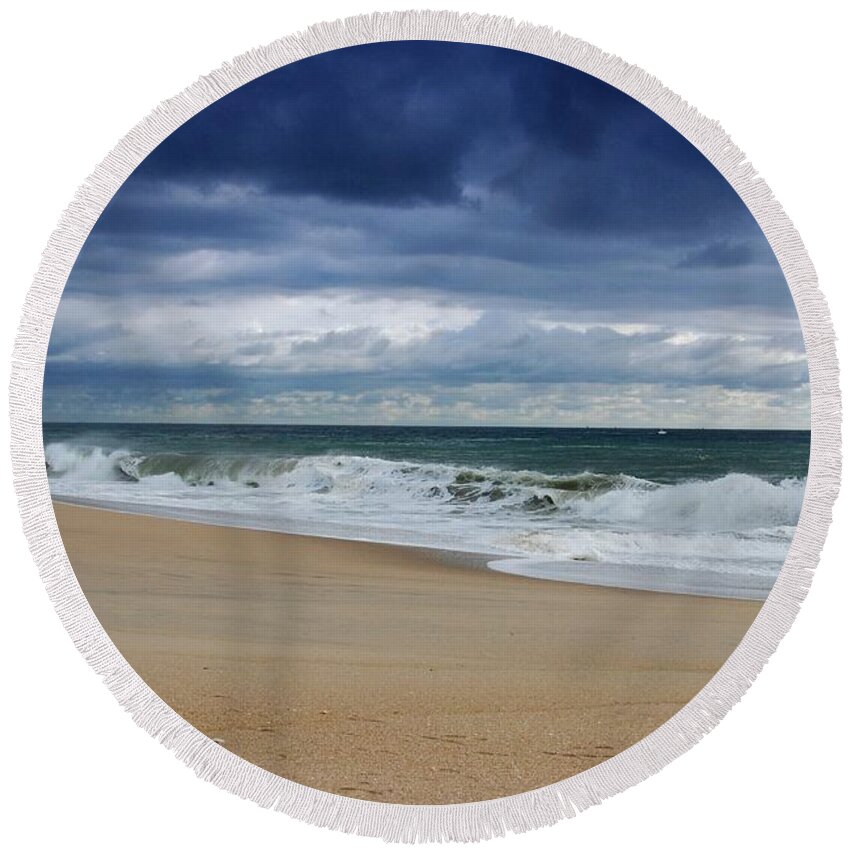 Jersey Shore Beaches Round Beach Towel featuring the photograph Its Alright - Jersey Shore by Angie Tirado