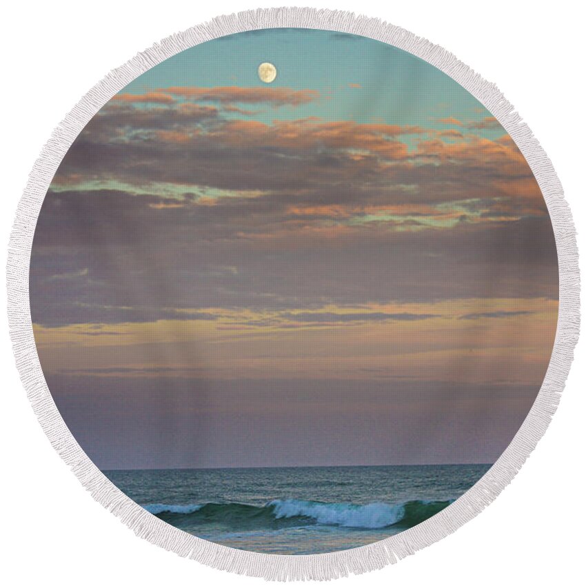 Jetty Round Beach Towel featuring the photograph Jetty Four Moonrise by Robert Seifert