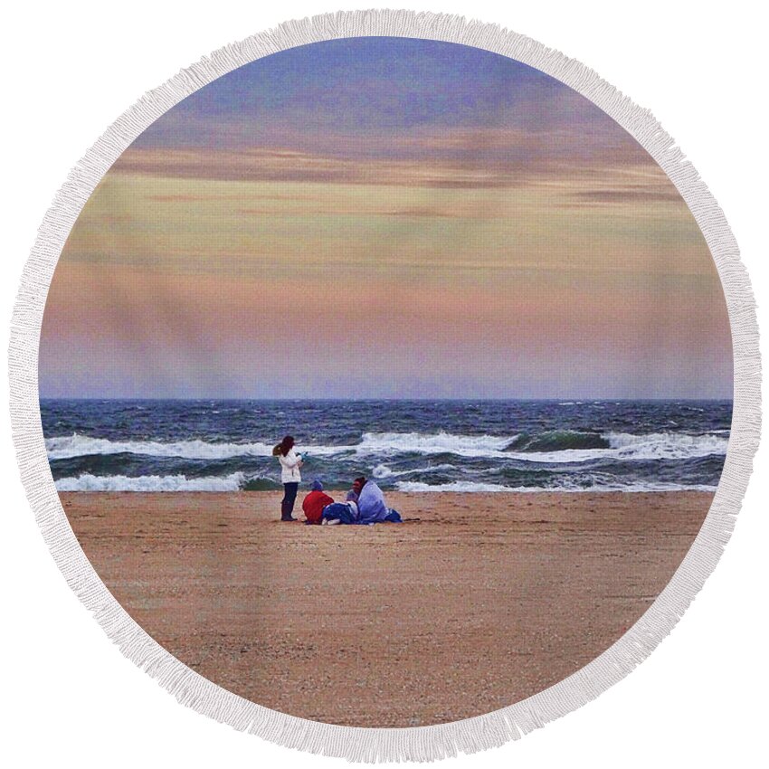 Winter Round Beach Towel featuring the photograph Jones Beach in January by Mikki Cucuzzo