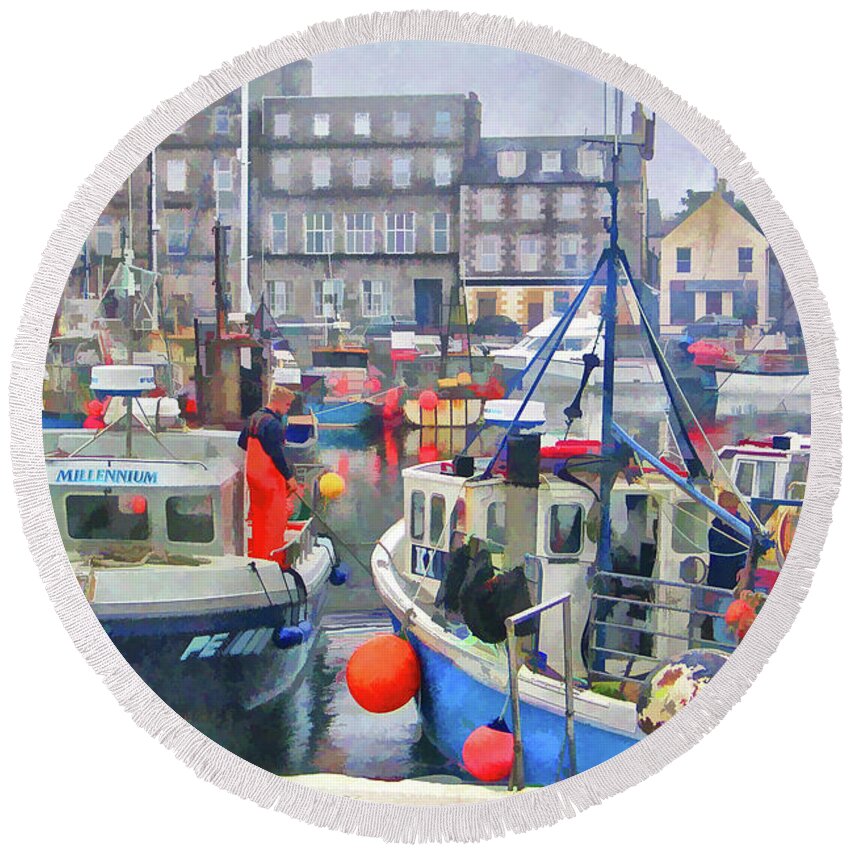 Kirkwall Round Beach Towel featuring the photograph Kirkwall Harbour by Monroe Payne