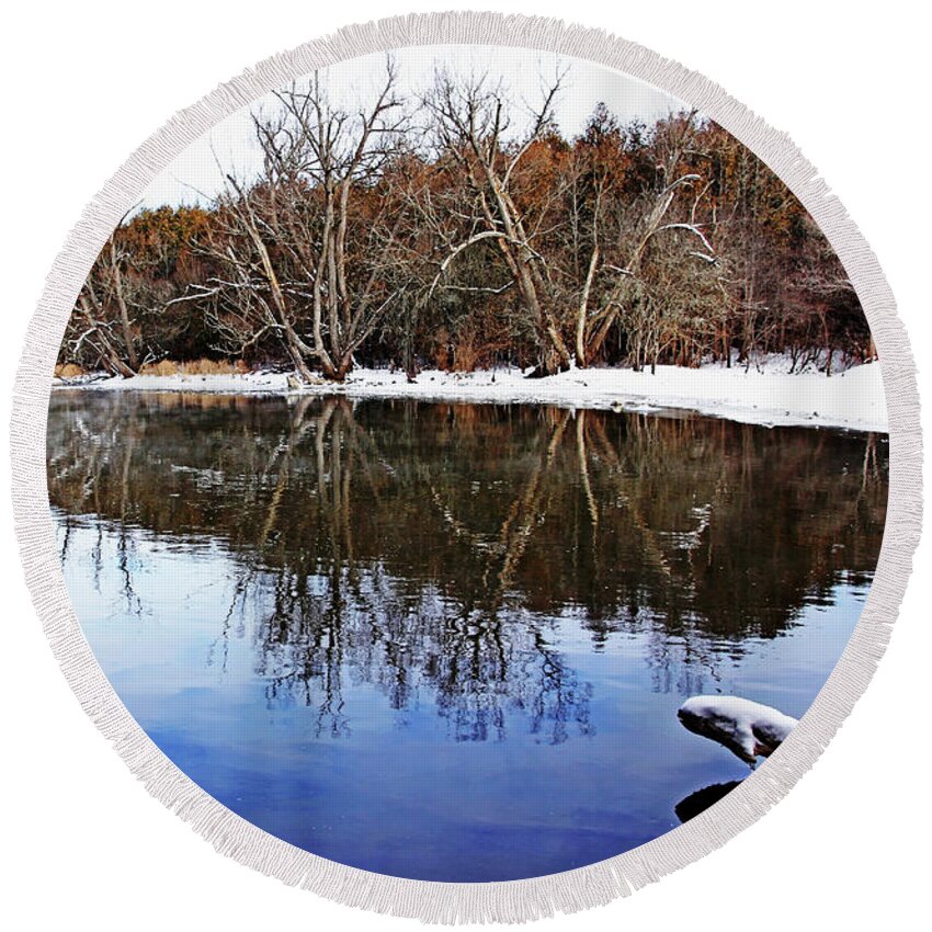 Speed River Round Beach Towel featuring the photograph Late Fall On The River by Debbie Oppermann