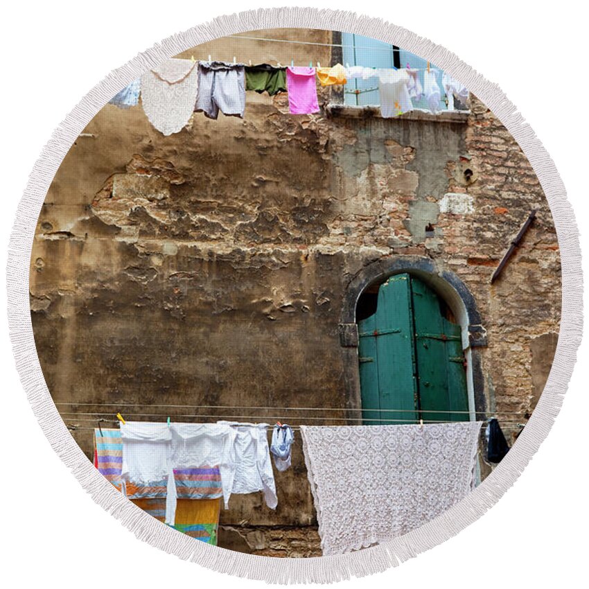 Laundry Round Beach Towel featuring the photograph Laundry Day in Venice by Brian Jannsen