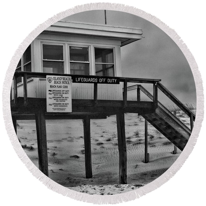 Paul Ward Round Beach Towel featuring the photograph Lifeguard Station 1 in black and white by Paul Ward