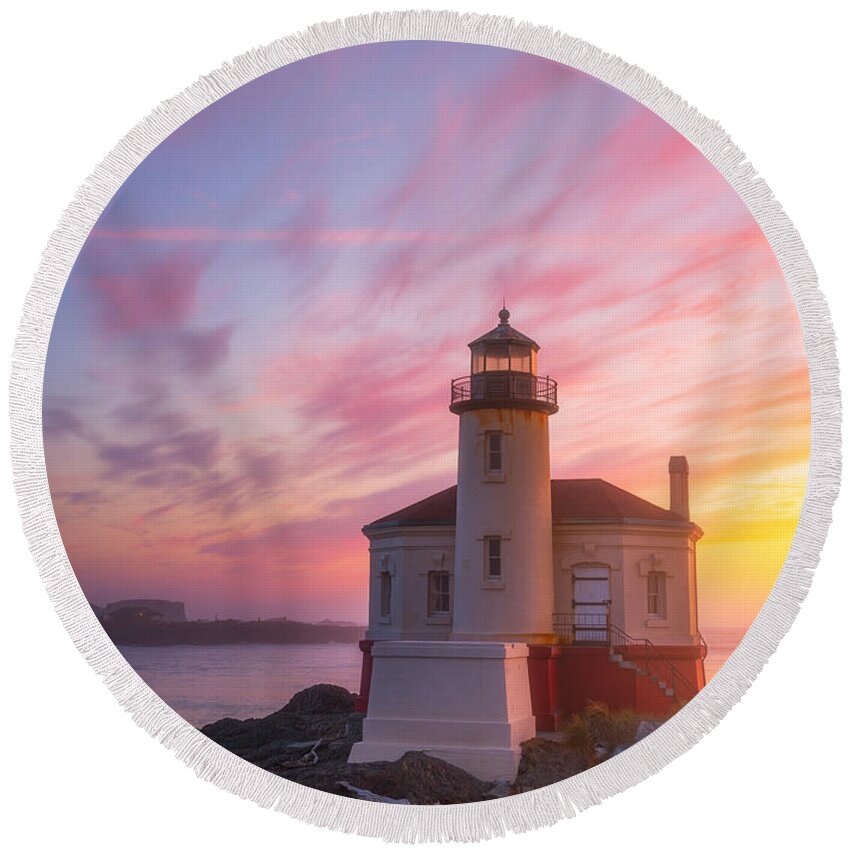 Moon Round Beach Towel featuring the photograph Lighthouse Moon by Darren White