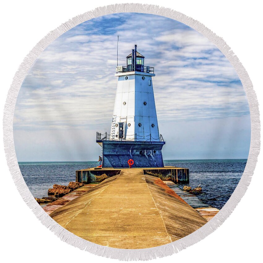 Great Lakes Round Beach Towel featuring the photograph Ludington Light on the North Pier by Nick Zelinsky Jr