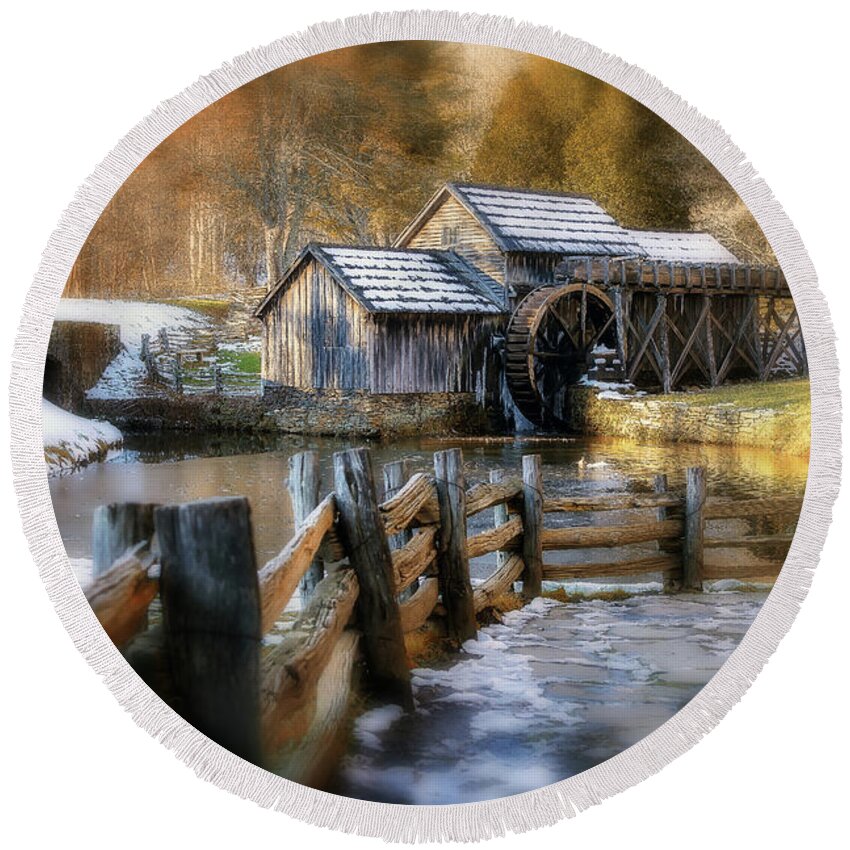 Mill Round Beach Towel featuring the photograph Mabry Mill Dream by Steve Hurt