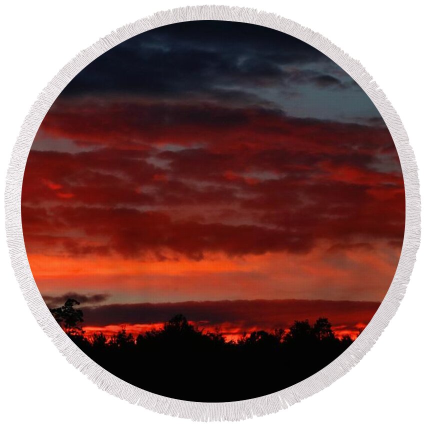 Sunset Round Beach Towel featuring the photograph Majestic Sunset 2 by Kathryn Meyer