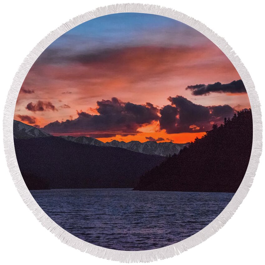 Sunset Round Beach Towel featuring the photograph Majestic Sunset in Summit Cove by Stephen Johnson
