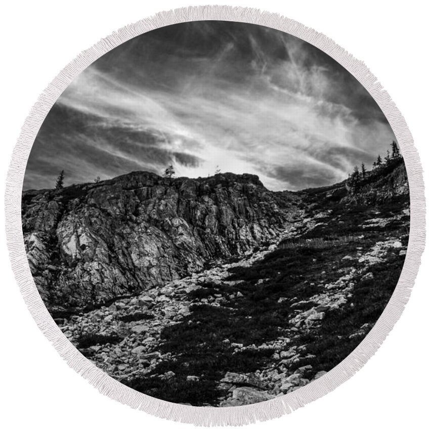 Footpath Round Beach Towel featuring the photograph Maple Pass Loop Rocks Black and White by Pelo Blanco Photo