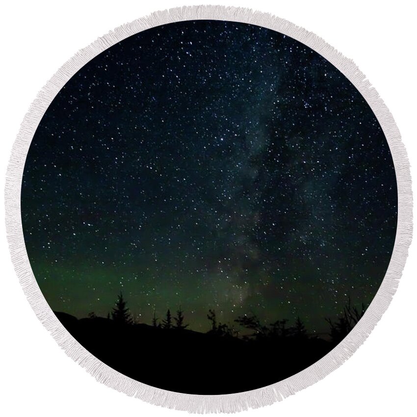 Stars Round Beach Towel featuring the photograph Milky Way by Benjamin Dahl