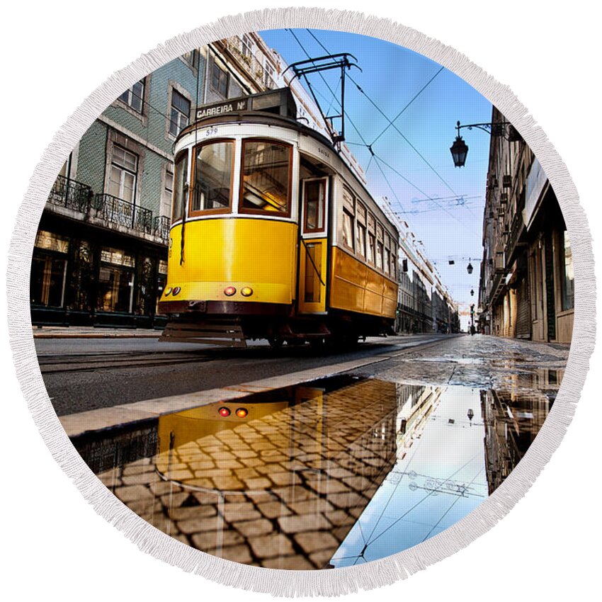 Lisbon Round Beach Towel featuring the photograph Mirror by Jorge Maia