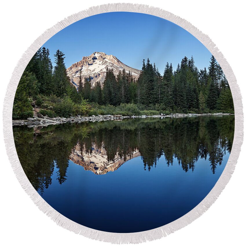 Mirror Lake Round Beach Towel featuring the photograph Mirror Lake by Ian Good