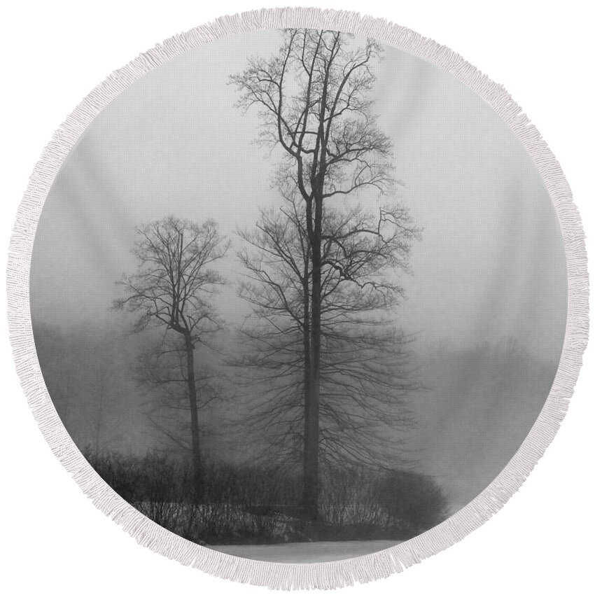Black And White Round Beach Towel featuring the photograph Misty Winter Day by GeeLeesa Productions