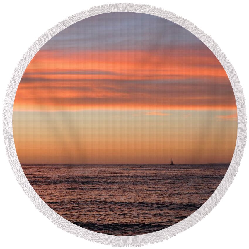 Monterey Round Beach Towel featuring the photograph Monterey Bay Sunset by Connor Beekman