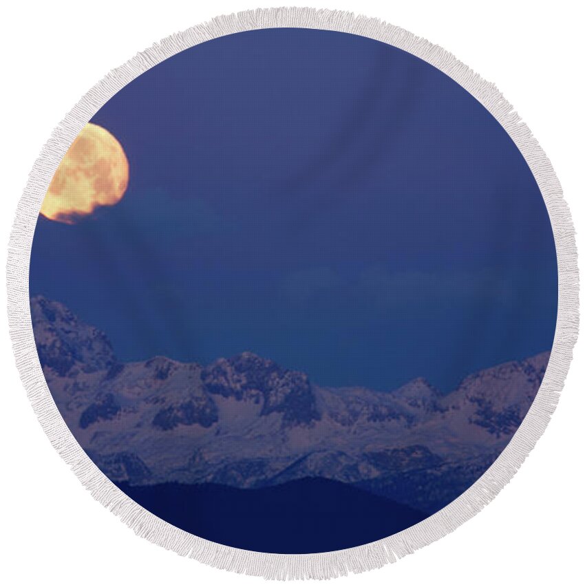 Moon Round Beach Towel featuring the photograph Moonset over the Julian Alps by Ian Middleton