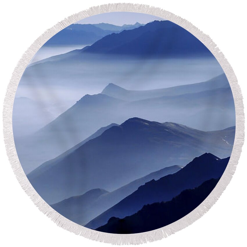 Morning Mist Round Beach Towel featuring the photograph Morning Mist by Chad Dutson