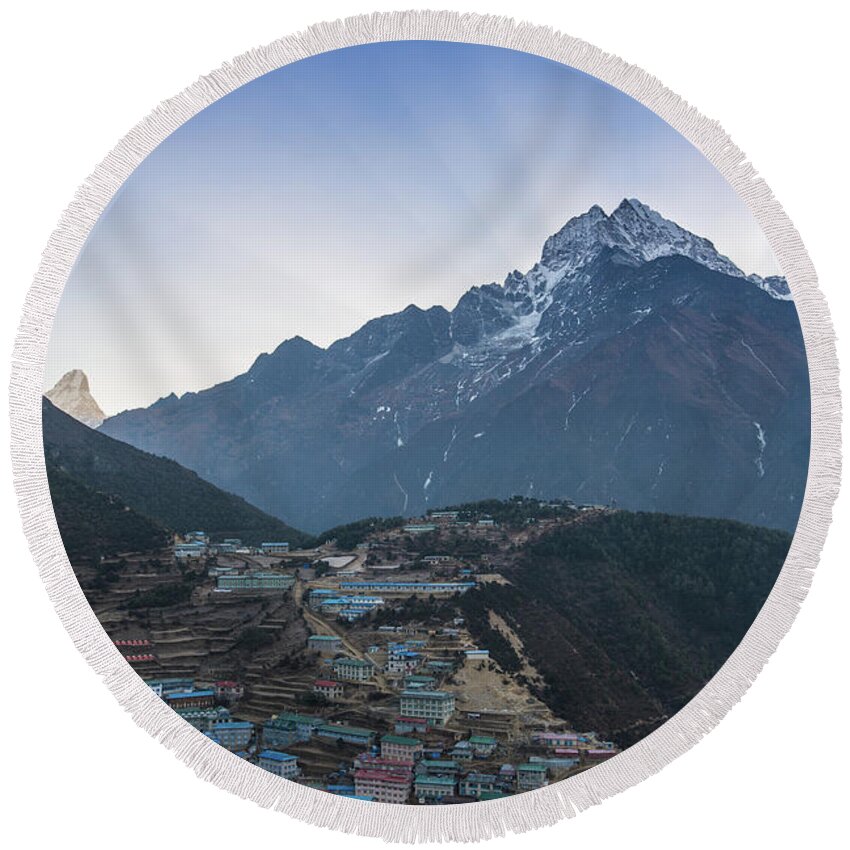 Everest Round Beach Towel featuring the photograph Morning Sunrays Namche by Mike Reid