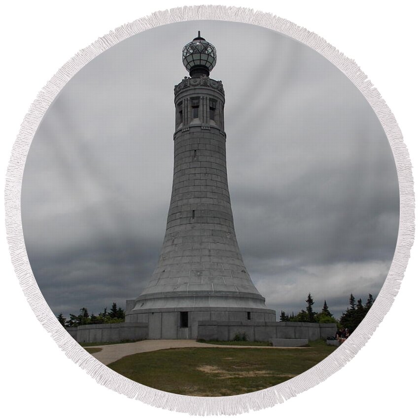 War Memorial Round Beach Towel featuring the photograph Mount Greylock War Memorial by Catherine Gagne