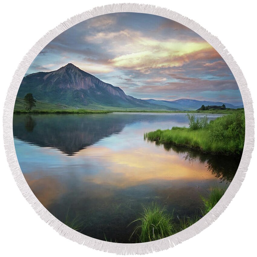 Colorado Round Beach Towel featuring the photograph Mt Crested Butte - Evening by Debra Boucher