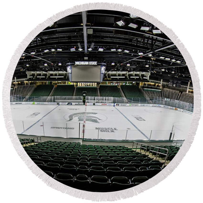 Michigan State Round Beach Towel featuring the photograph Munn Ice Arena by John McGraw