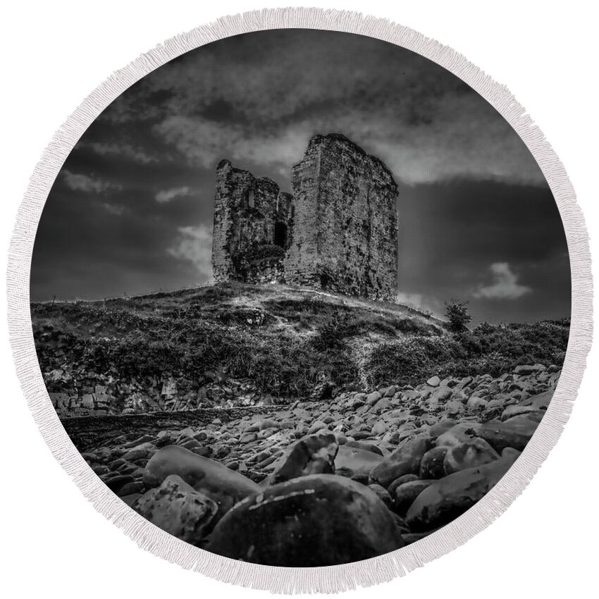 Castle Round Beach Towel featuring the photograph Mysterious past BW. by Leif Sohlman