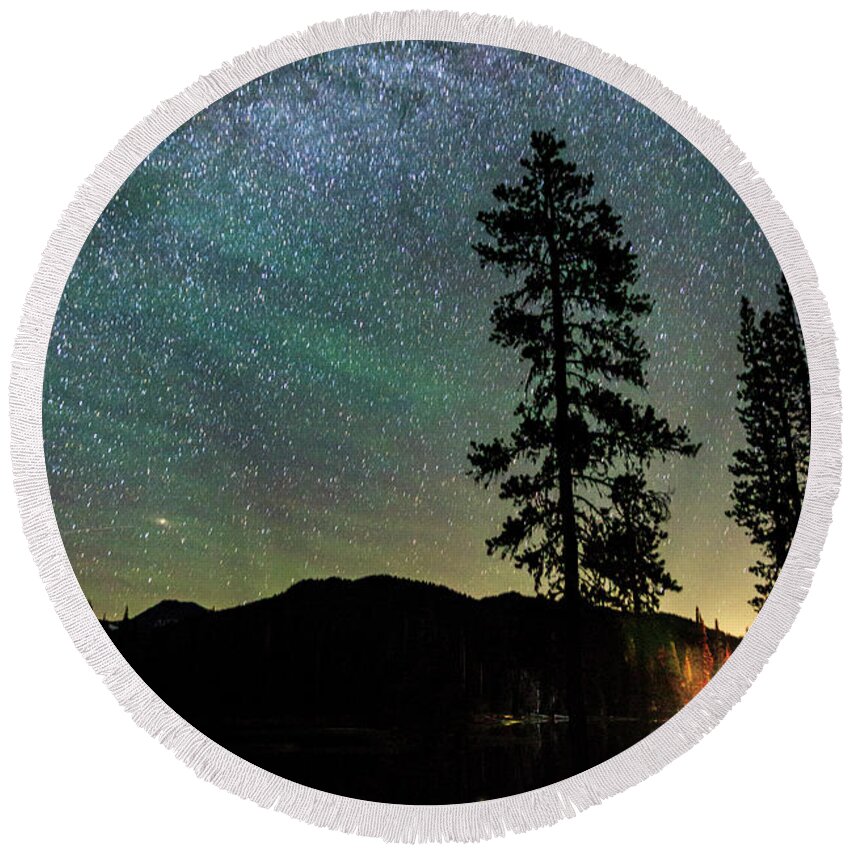 Night Round Beach Towel featuring the photograph Night at Sparks Lake by Cat Connor