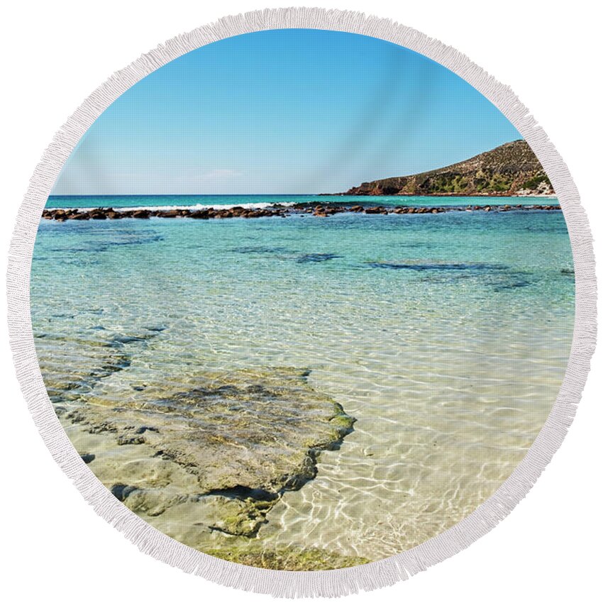 Sea Round Beach Towel featuring the photograph Ocean Blue by Catherine Reading
