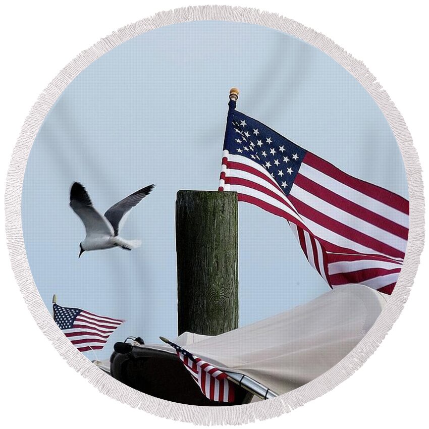 American Flag Round Beach Towel featuring the photograph Old Glory and Gull by Linda Stern