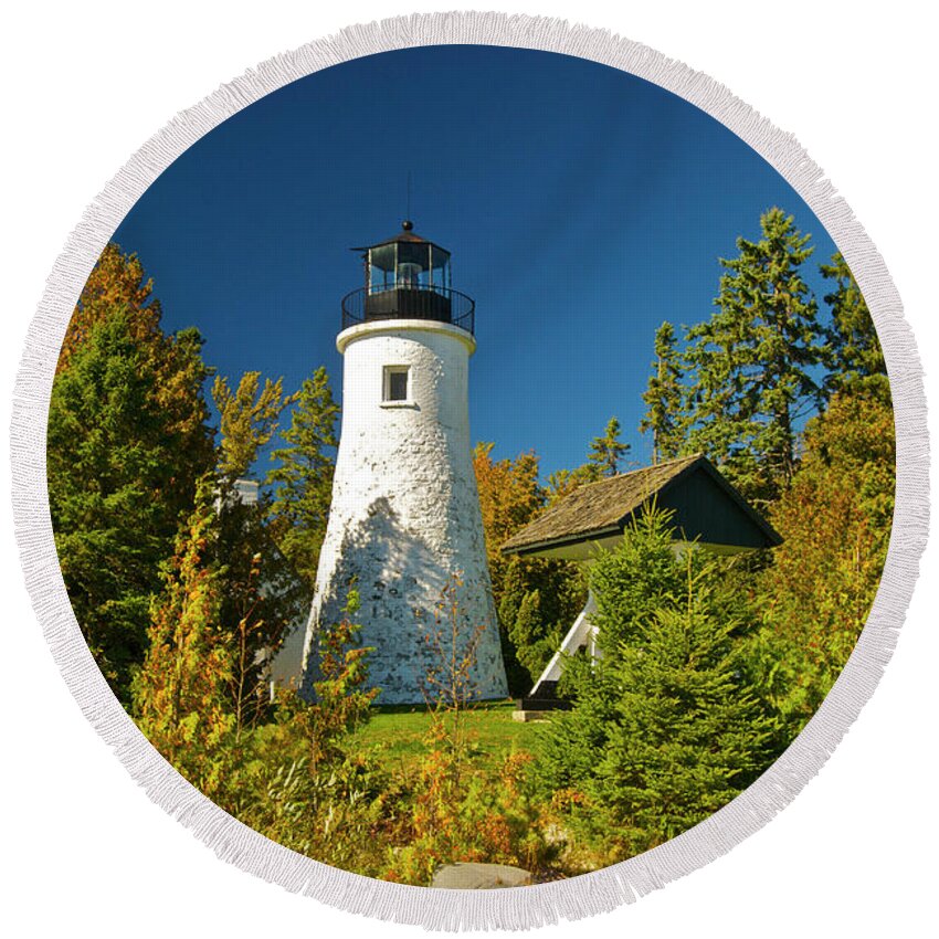 Old Round Beach Towel featuring the photograph Old Presque Isle Lighthouse_9488 by Michael Peychich