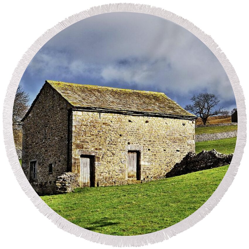 Stone Barns Round Beach Towel featuring the photograph Old Stone Barns by Martyn Arnold
