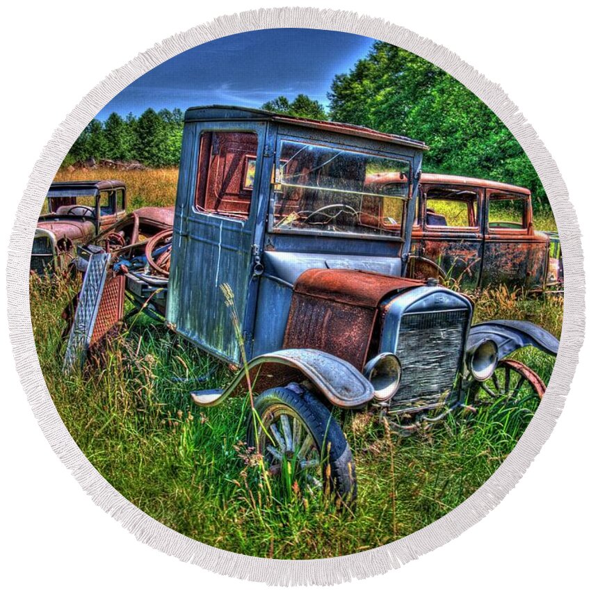 Car Round Beach Towel featuring the photograph Old Truck 6 by Lawrence Christopher