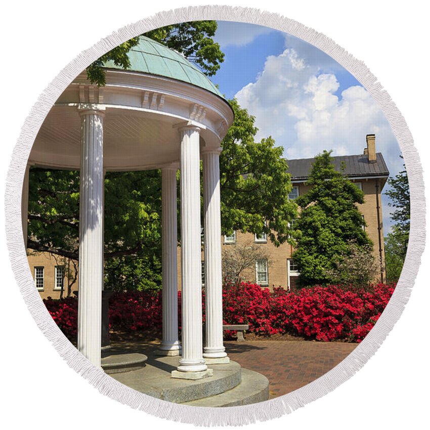 Old Well Round Beach Towel featuring the photograph Old Well at Chapel Hill in Spring by Jill Lang