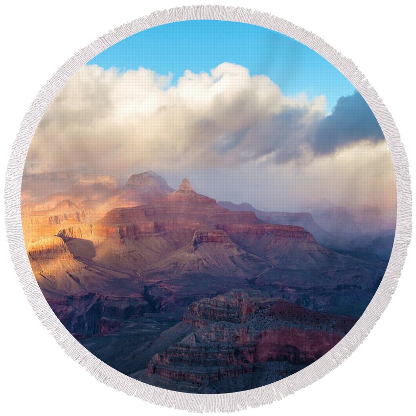 Landscape Round Beach Towel featuring the photograph On The Spot Light by Jonathan Nguyen