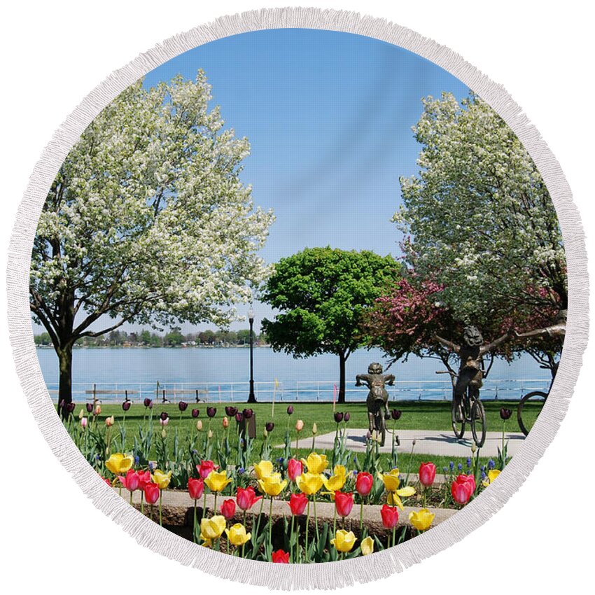 Palmer Park Round Beach Towel featuring the photograph Palmer Park in Spring by Grace Grogan