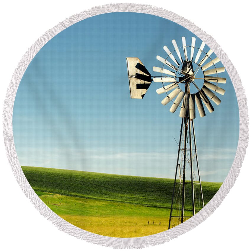 Windmill Round Beach Towel featuring the photograph Palouse Windmill by Todd Klassy